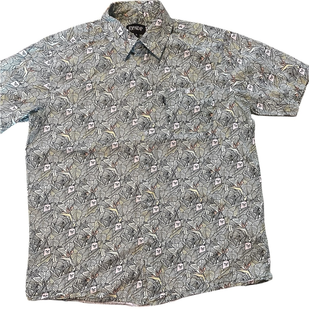 RipNDip Jungle‎ Cat Buttondown, Size Small, EUC